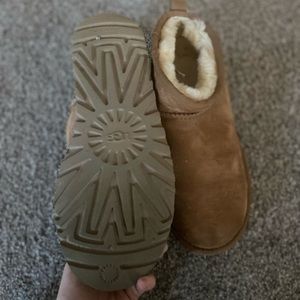 Used Ugg ultra mini boots brown size 8